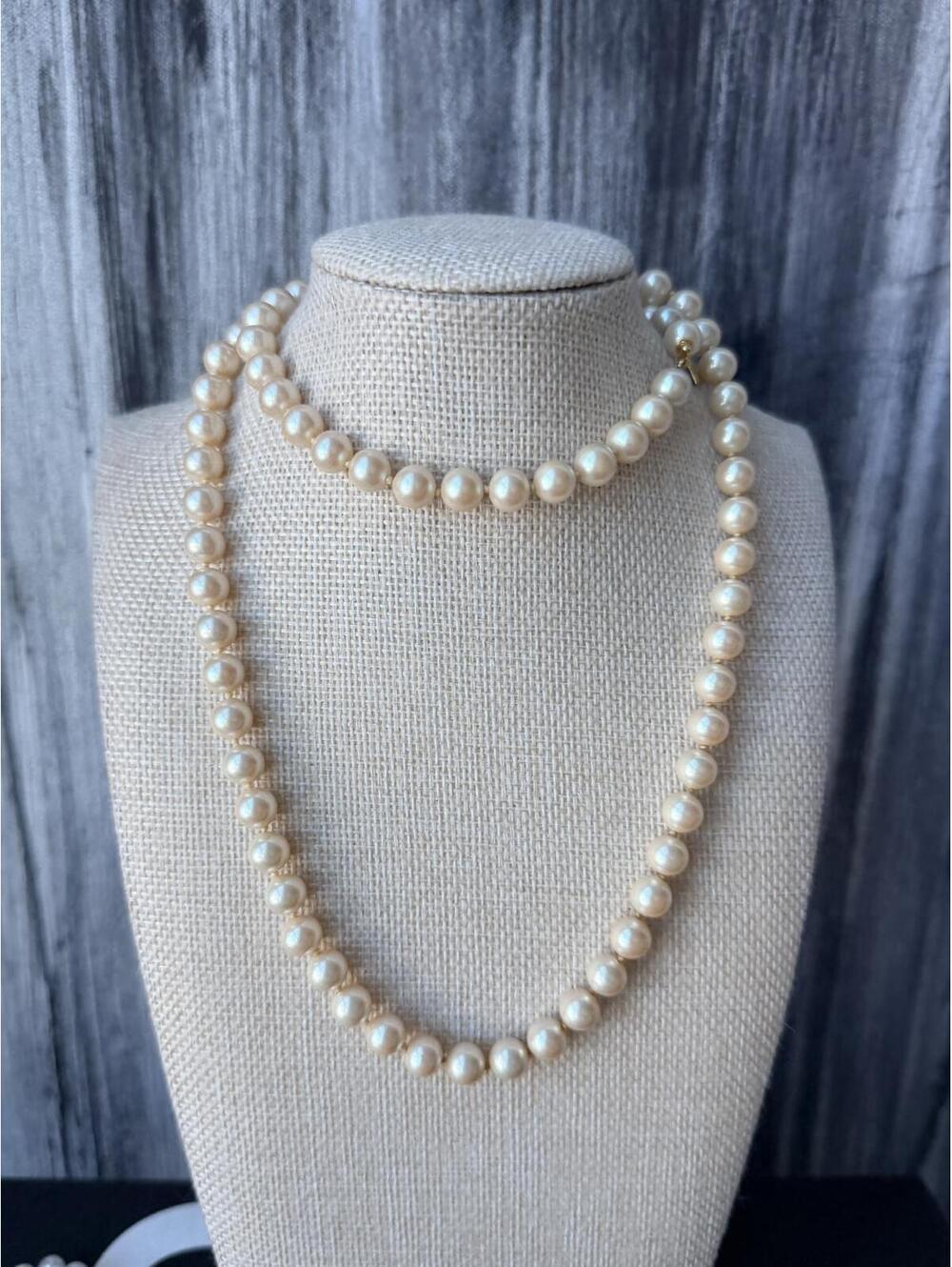 Vintage Marvella Faux Pearl Necklace (Mid-Century / 70s–80s) - Picture 2 of 8